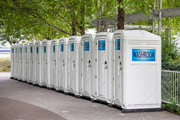 Best Temporary restroom rental  in Dunnstown, PA